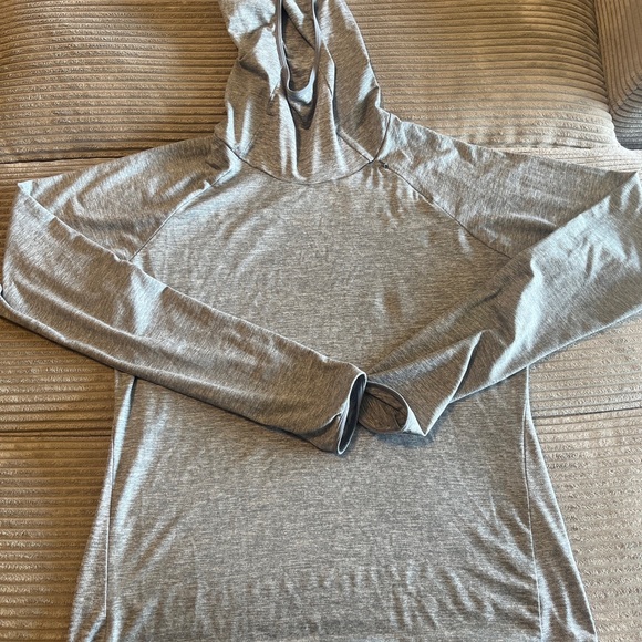 Nike Sweaters - Nike Dri-Fit Women's Element  Running Hoodie Large Gray Cowl Neck Thumb Holes